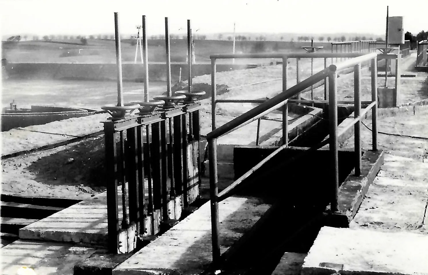Budowa oczyszczalni 1977 (17)