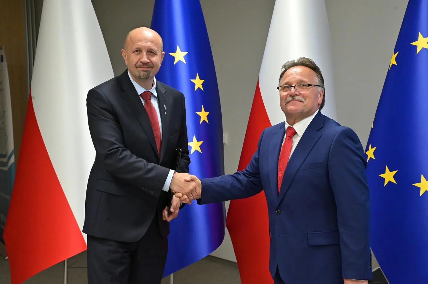 dofinansowania dla Mrągowa na modernizację systemu wodociągowego (5)